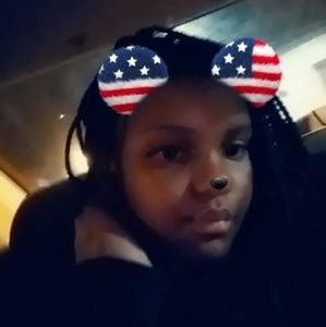 Meet your Posher, Nichole